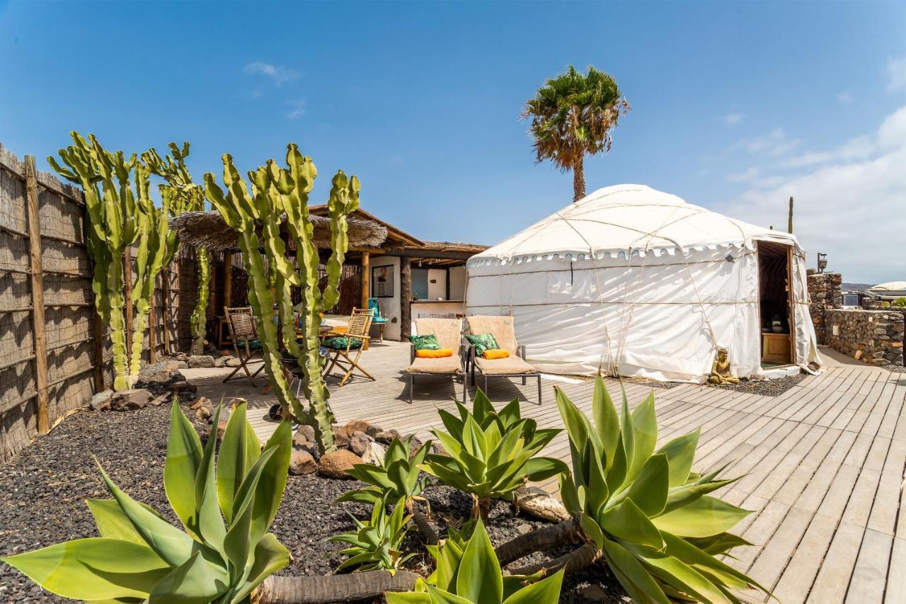 Finca De Arrieta Village - Yurts And Stone Cottages - Shared Pool - Walking Distance To Arrieta Beach - Eco Friendly Tabayesco エクステリア 写真