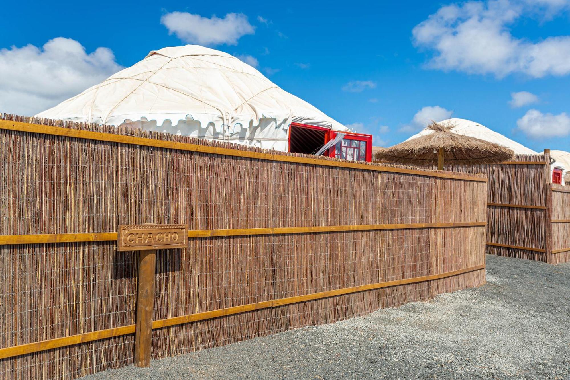 Finca De Arrieta Village - Yurts And Stone Cottages - Shared Pool - Walking Distance To Arrieta Beach - Eco Friendly Tabayesco エクステリア 写真