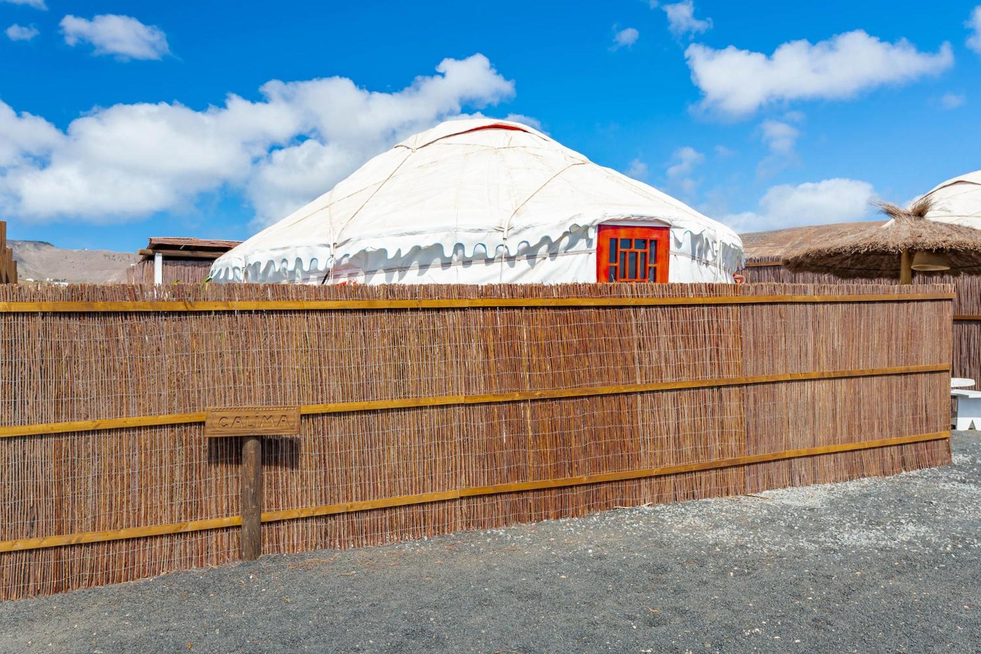 Finca De Arrieta Village - Yurts And Stone Cottages - Shared Pool - Walking Distance To Arrieta Beach - Eco Friendly Tabayesco エクステリア 写真