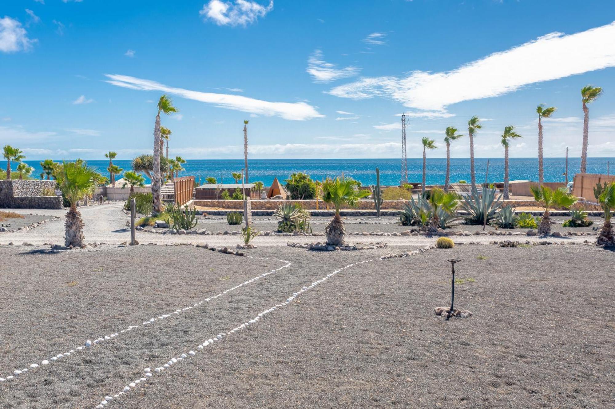 Finca De Arrieta Village - Yurts And Stone Cottages - Shared Pool - Walking Distance To Arrieta Beach - Eco Friendly Tabayesco エクステリア 写真