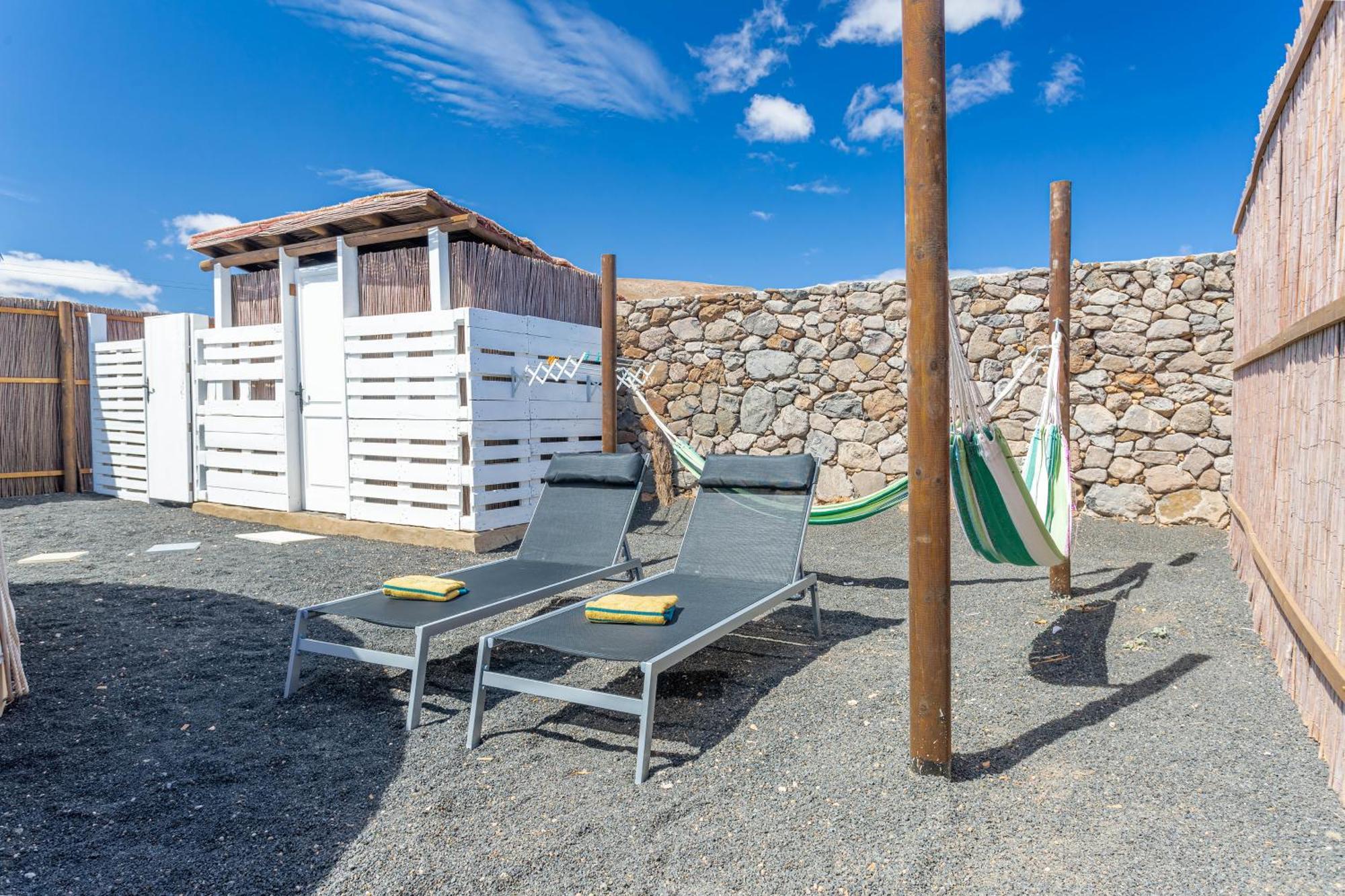 Finca De Arrieta Village - Yurts And Stone Cottages - Shared Pool - Walking Distance To Arrieta Beach - Eco Friendly Tabayesco エクステリア 写真